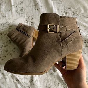Neutral Buckle Express Booties